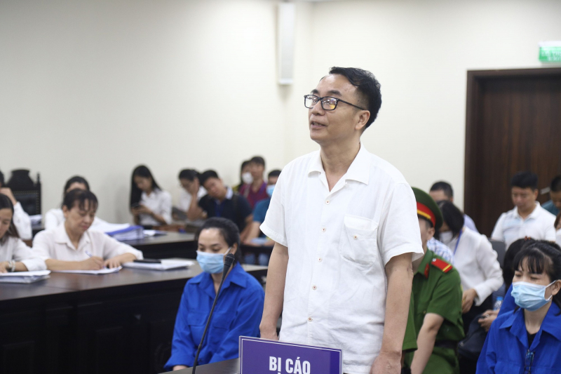 ​Cựu Phó Cục trưởng Quản lý thị trường Hà Nội bị tuyên phạt 9 năm tù
